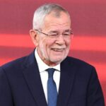 Reelegido el presidente ecologista de Austria para otros seis años