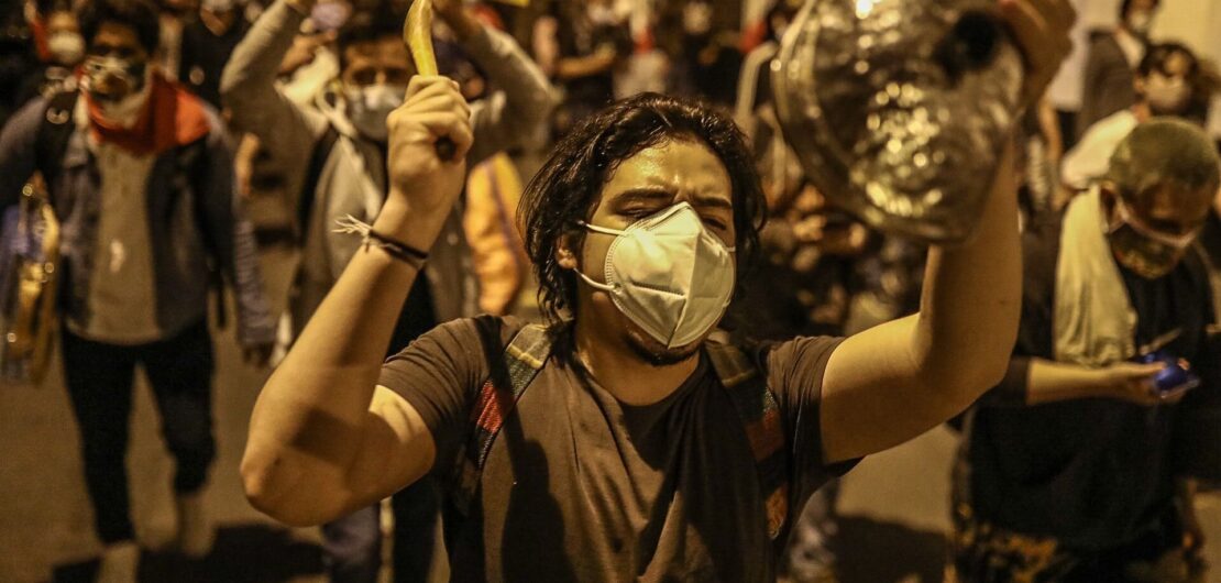La democracia peruana agoniza